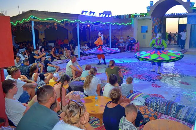 Magique Safari à Hurghada – Quad, Dîner & Spectacle Oriental'